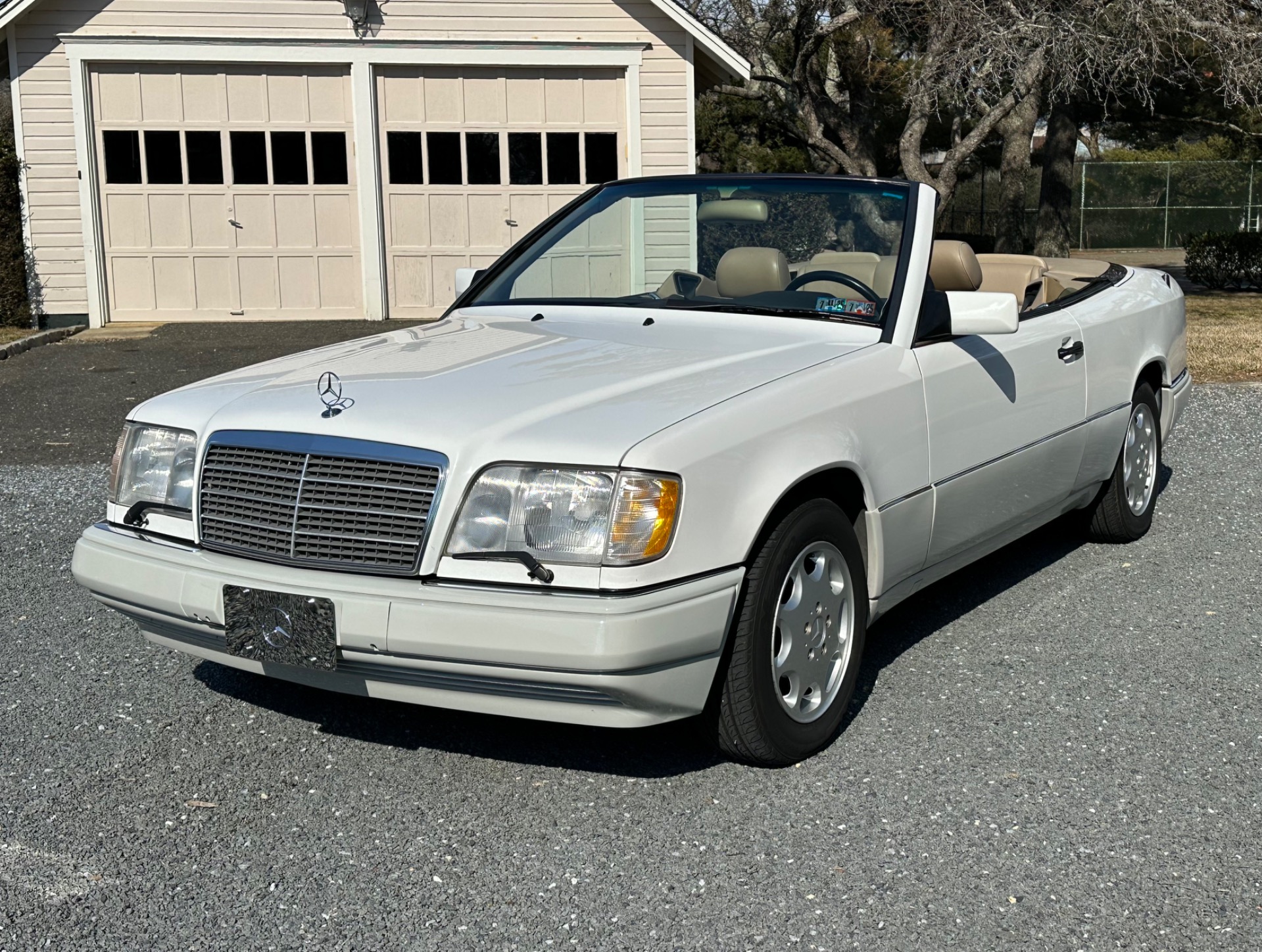 1995 Mercedes-Benz E320 Convertible A124